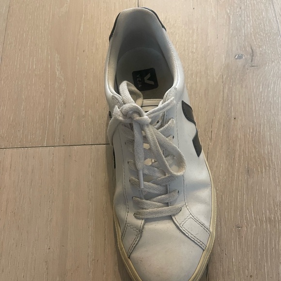 Veja campos shoe. White and black - Picture 3 of 7